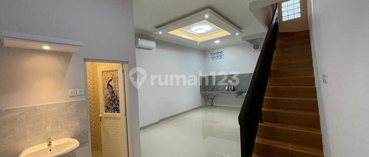 Di Jual Rumah bangunan Baru Karang Anyar Jakarta Pusat 1
