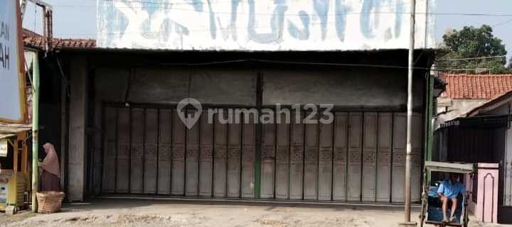 shop house for sale near the market in mandiraja banjarnegara 1