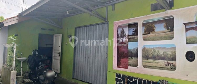For Sale House with Motorcycle Access in Purwokerto 1