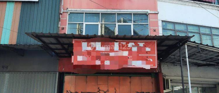 Ruko di Jalan Raya Serpong, Tangerang 1