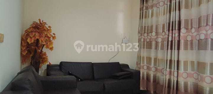 Rumah Cantik Rapi Green Lake City West Europe Furnish Lt 6X15m2 Jakarta Barat 1