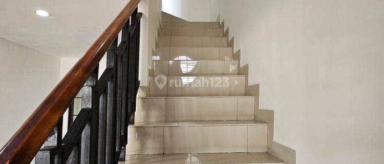 Dijual Rumah Green Lake City Lt 48m2 Jakarta Barat 1