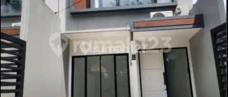 Taman Villa Meruya House 125m2 Land Area West Jakarta 1