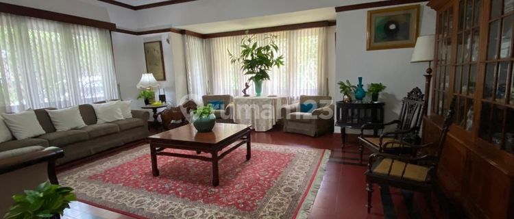 Nice House In The Premium Area Of Menteng Central Jakarta 1