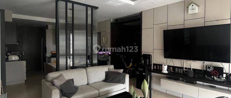 Dijual Apartemen Elite, Private Lift Di Hegarmanah Residence. Fully Furnished. 1