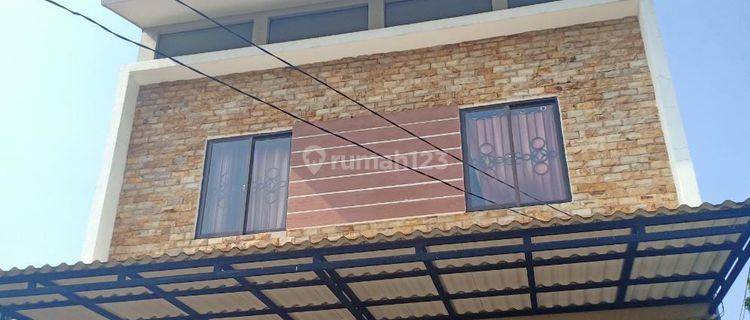 Rumah 2 Lantai Sudah Renovasi Furnished Shm Di Alam Sutera, Tangerang 1