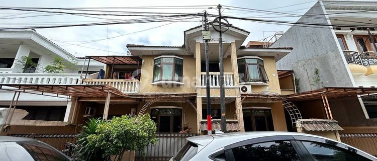 Di Jual Rumah Di Cibubur Jakarta Timur Dalam Perumahan Besar 1