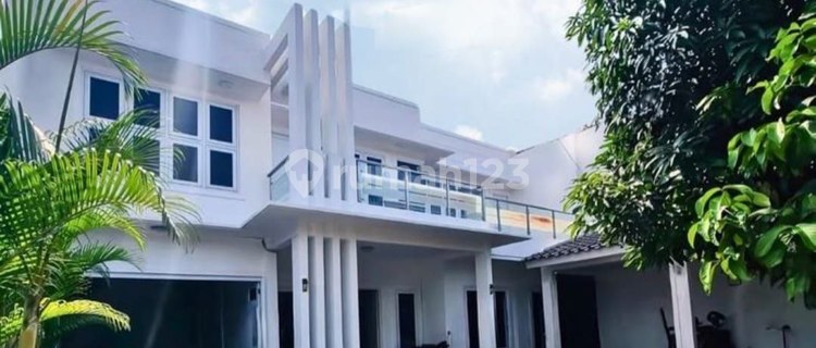 Office House and Employee Dormitory For Sale, Strategic Location in Pasar Minggu, South Jakarta. 1