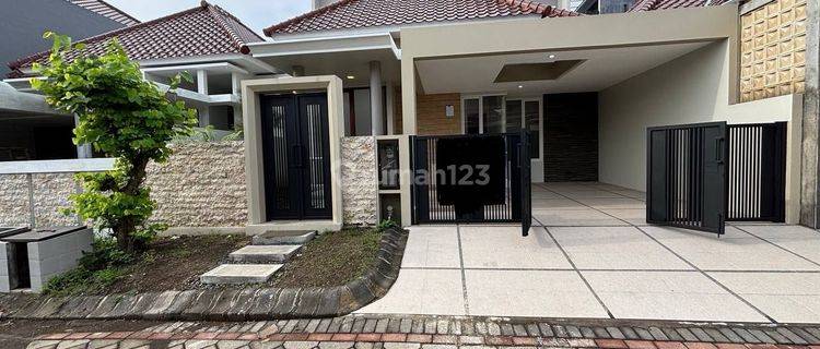 Dijual Rumah Cantik Minimalis 2 Lantai Di Graha Kencana Malang 1