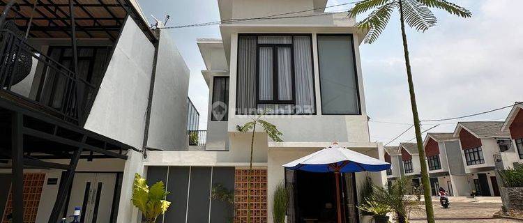 Villa Cakep Full Furnish Siap Huni Di Batu Malang 1