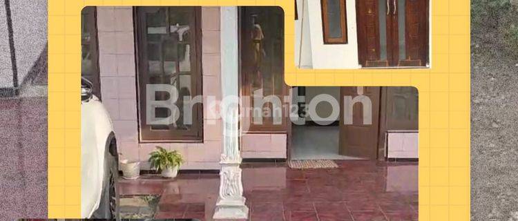 BELI RUMAH DAPAT KONTRAKAN 4 PINTU PEKALONGAN 1