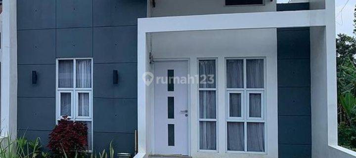 Rumah Di Jalan Sindanglaya Shm Baru Timur 1