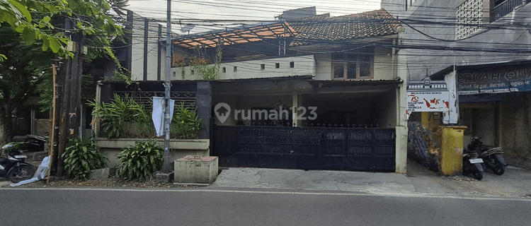 Dibawah Pasar !! Dijual Cepat Rumah Mainroad Untuk Usaha Cigadung 1