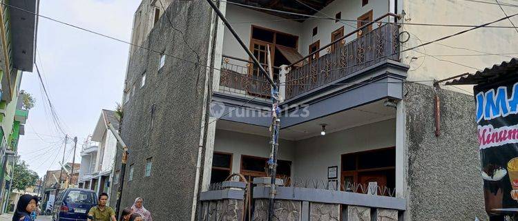 Dijual Rumah Kost Strategis Dekat Dengan Kampus Cikutra Bandung 1