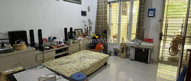 Dijual Cepat Rumah Grogol Jelambar 4 Lantai Siap Huni Shm 1