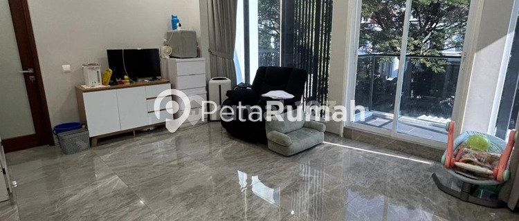 FOR SALE VILLA IN CITRALAND COMPLEX, DEMPSEY HILL CLUSTER 1