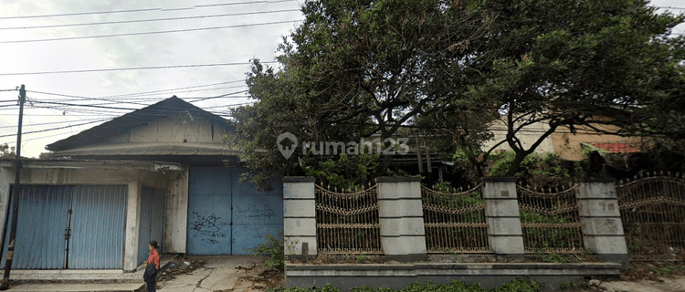 Dijual Rumah 2 Lantai Pinggir Jalan Raya Sumedang Beserta Gudang 1