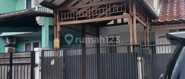 For sale ready-to-occupy house in the Greek cluster, Banjar Wijaya. 1
