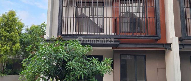 Dijual Rumah Hook Cluster Leonora Summarecon Gading Serpong 1