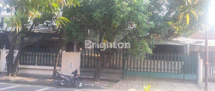 RUMAH TUA DURI KEPA KEBON JERUK RAYA HITUNG TANAH 1