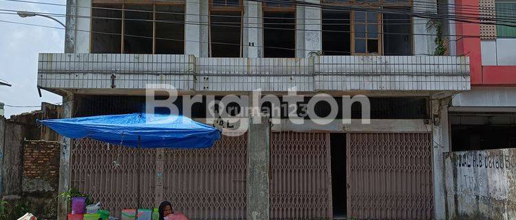 Ruko Gandeng 2 Pintu, Pusat Kota, Lokasi Strategis 1