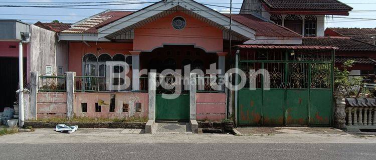 Rumah, Posisi Strategis Tepi Jalan, Utk Usaha & Hunian 1