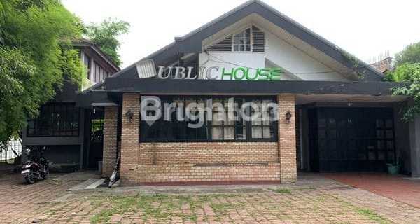 Rumah Mewah 2 Lantai Di Samping Jl. Diponegoro, Pusat Kota Pekanbaru 1