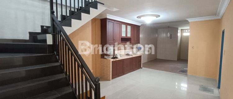 Two-story house in Kuras 1