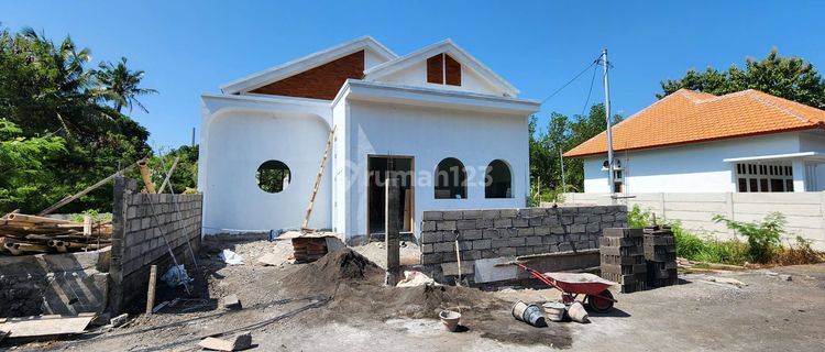 Rumah Minimalis Jl Ida Bagus Pering Denpasar  1