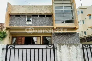 For Sale Strategic Boarding House on Jl. Bangau Palembang 1