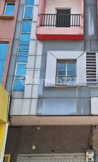 Strategic Shop House Medan Johor 1