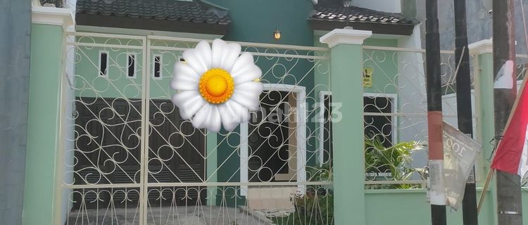 Dijual Rumah Di Jalan Bunga-Bunga Malang 1