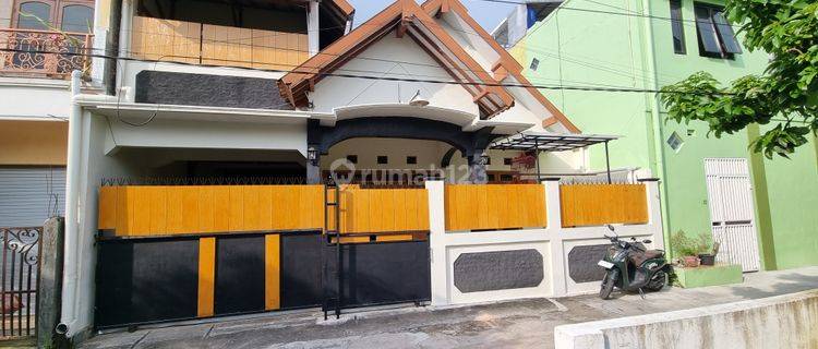  Business investment /House full furnished 7 bedrooms and 4 bathrooms 100% RENOVATED in YOGYA !  1