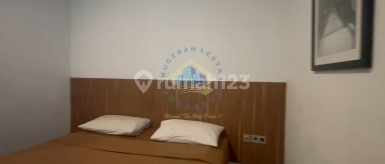 Strategic Boarding House for Sale Near Lippo Karawaci on Jl Raya Binong 1