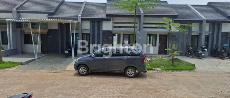 PALING MURAH!!! Cluster Cedar perumahan woodville sidoarjo rumah 1 lantai dekat gate depan guest house  1