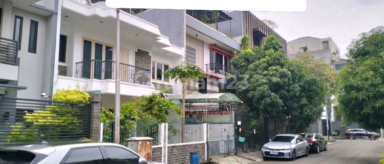 For Sale - Rent Shop House, House, Warehouse in Jakarta For More Info Call - WhatsApp 0813-9900-4847 1