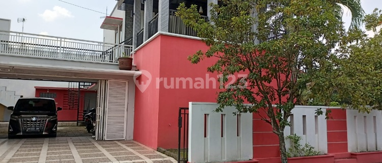 Dijual Rumah Hook 2 Lantai Di Daerah Jombang 1