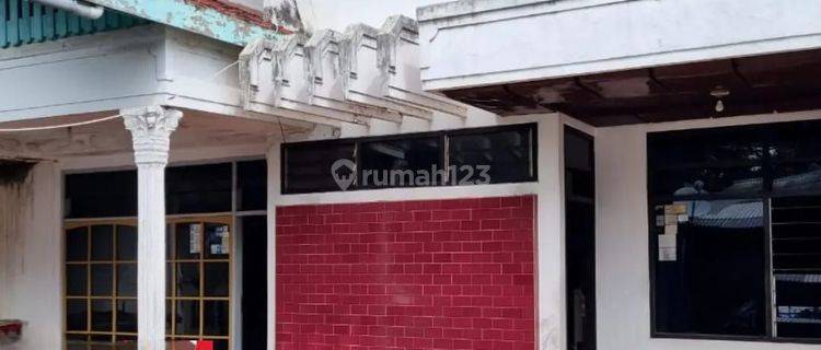 Dijual Rumah Nol Jalan Raya Kraksan Probolinggo Dekat Toko Emas Komersial Area 1