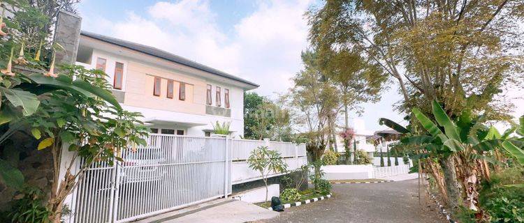 Di Jual Atau Di Sewa Rumah Siap Huni Di Setiabudi Regency Bandung  1