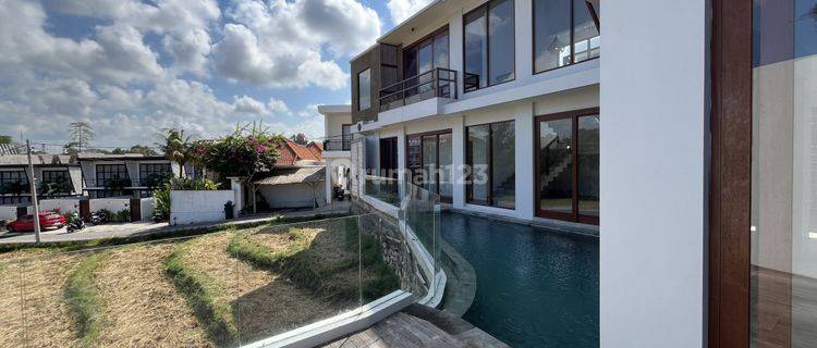 Luxury Villa Canggu With Ricefield View 1