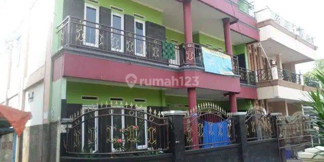 Dijual Rumah Kost Aktif Jalan Luas Dekat Kampus Polban 1