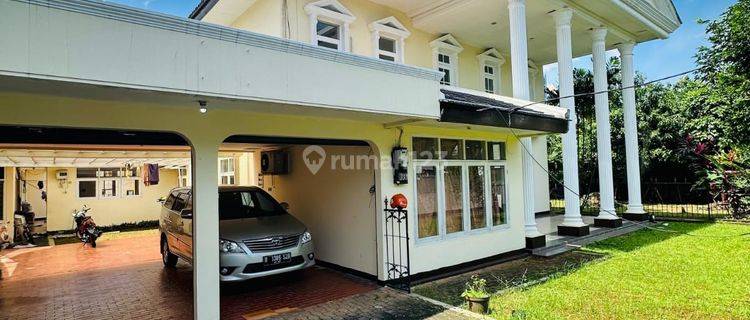 Rumah Sewa Mewah Di Ampera - Bisa Utk Kantor, Halaman Luas + Pool 1