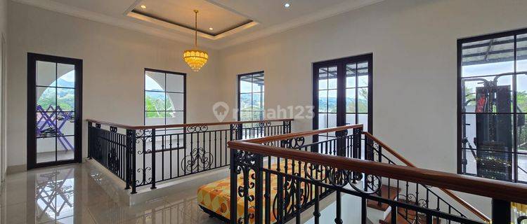 Rumah Furnish dengan Private Pool di Sentul City, Bogor 1