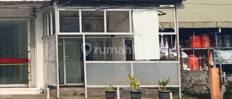 For Rent: Shop House in Mayjen Loji, Bogor 1