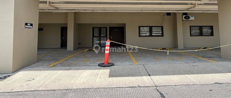 Sewa Gateway Pasteur Ada Carport 2 Mobil 1