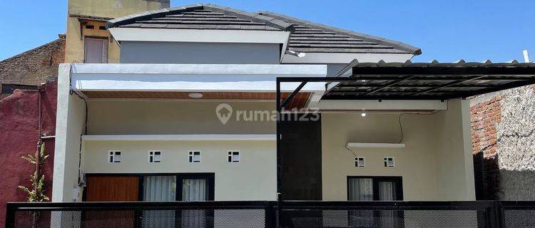 Rumah Minimalis Modern Terjangkau Dekat Borma Katapang  1