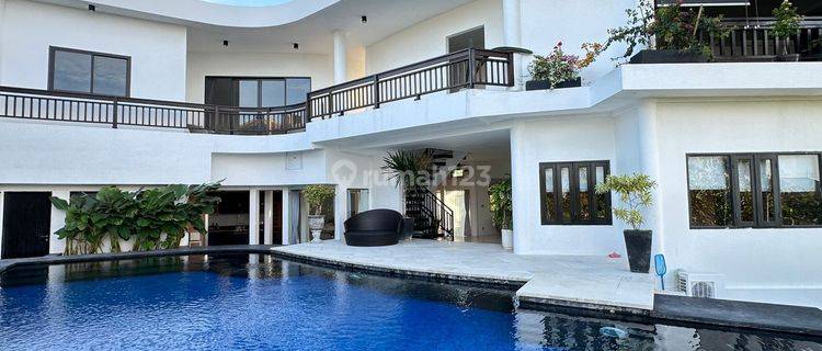 Luxury Villa Bukit Nusa Dua With Ocean Villa And City Environment 1