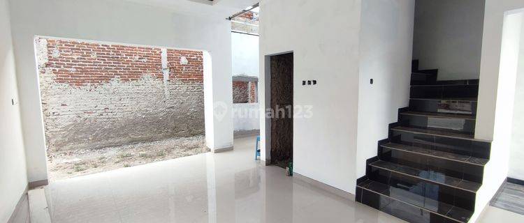 Rumah Baru The Victoria Townhouse Cirebon Pusat Kota Jalan Utama Sultan Ageung Tirtayasa 1