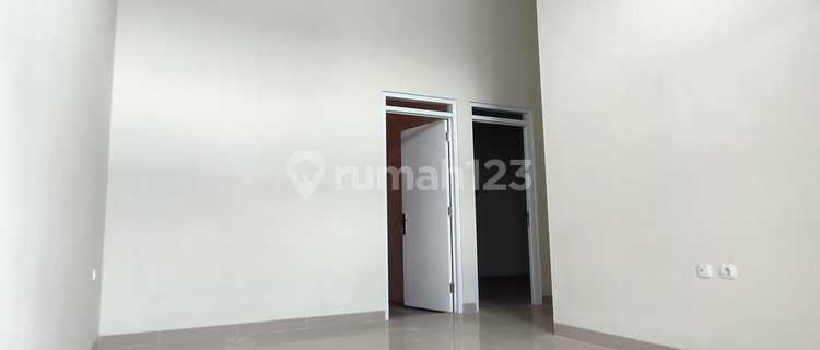 Disewakan Hunian Nyaman Gaya Minimalis Modern Lokasi Strategis di De Sangkanhurip Estate Katapang, Bandung 1