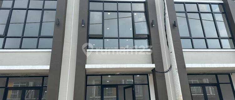 Premium Ruko Ready to Occupy Suitable for All Businesses 1